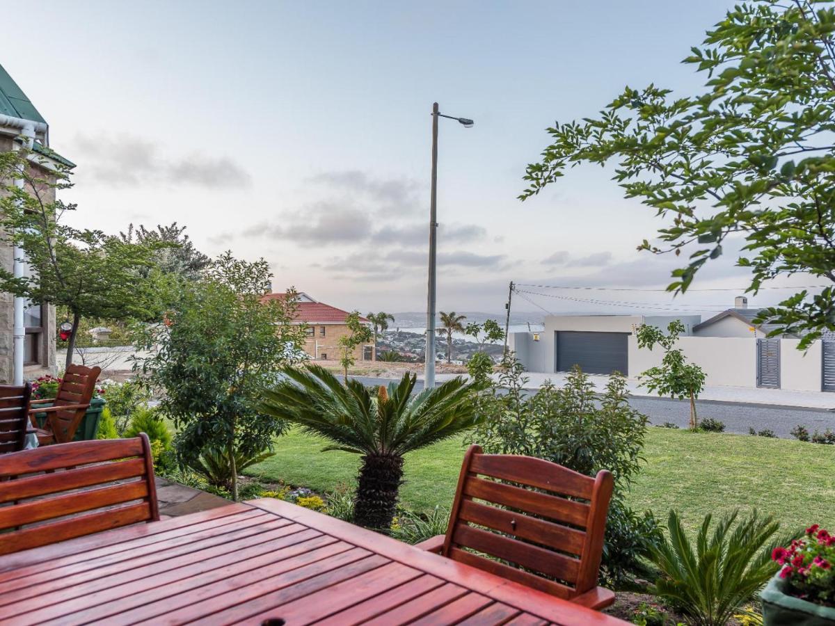 Lilla-Bett Self Catering Accommodation Mosselbaai Buitenkant foto