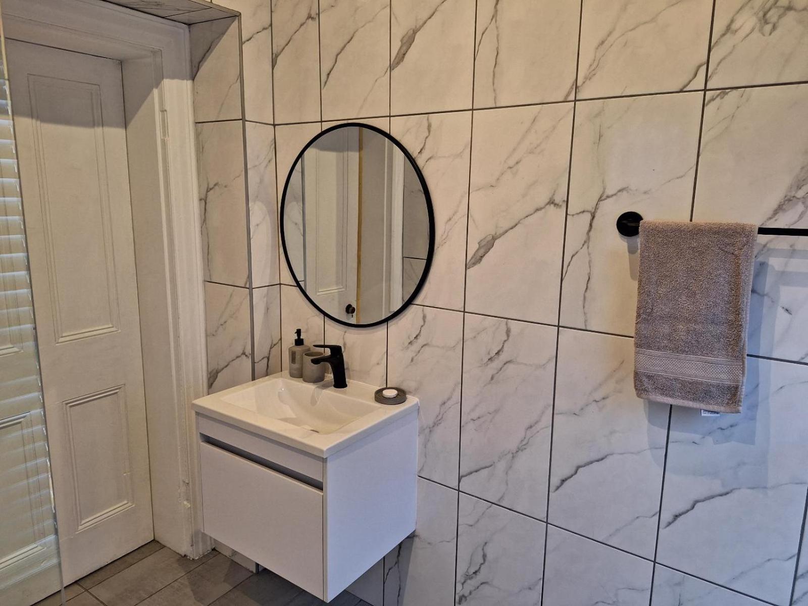 Lilla-Bett Self Catering Accommodation Mosselbaai Buitenkant foto